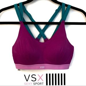 Victoria’s Secret 32C & 34D Padded Sports Bra